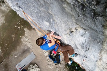 Das Petzl Volta 9.2 Kletterseil ist genau das Richtige für ambitioniertes Sportklettern und aufgrund der Dreifachzertifizierung natürlich auch für alpine Vorstöße jeder Art. | Foto: Chris Münch