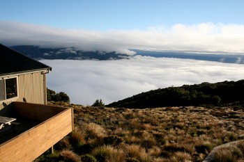 Die viertägige Wanderung auf dem Kepler Track in Neuseeland bietet gewaltige Panoramen in der landschaftlichen Kulisse des Fiordland National Parks. | Foto: Archiv Schuchardt