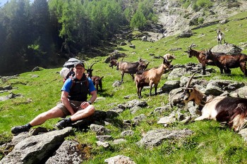 Neben sportlichen Eins&auml;tzen kam die GPS-Uhr zum Testen auch auf leichten Wanderungen mit Kind und Kraxe zum Einsatz. | Foto: Martin L&ouml;hle