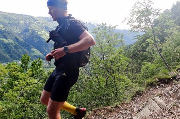 Die Suunto Ambit3 Peak ist mit Funktionen f&uuml;r alle Sportarten (nicht nur) am Berg ausgestattet. | Foto: Martin L&ouml;hle