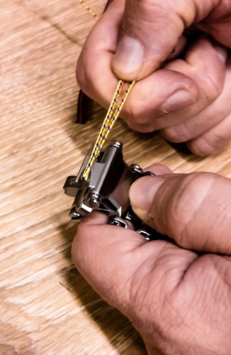 Leatherman Tread im Test: Schneide und SD-Karten-Releaser. | Foto: Martin J&auml;ger
