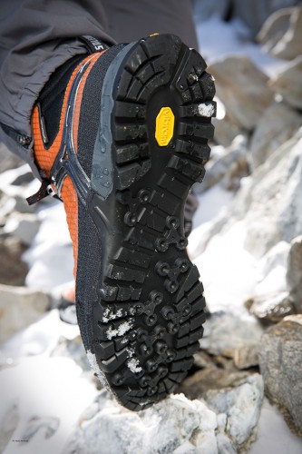 Vier verschiedene Vibram-Gummimischungen kommen in Bergschuhen zum Einsatz - je nach Anforderung und Einsatzbereich. | Foto: Salewa/Hansi Heckmair