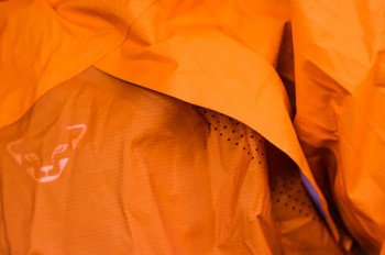 Dynafit legt Wert auf eine ausgeklügelte Belüftung. | Foto: Marco Weingartner