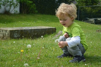 Kein Stress, keine Sorgen aber jede Menge Zeit zum Staunen: Wer die Welt mit Kinderaugen sieht, reist entspannter. | Foto: Fam. Reinsch