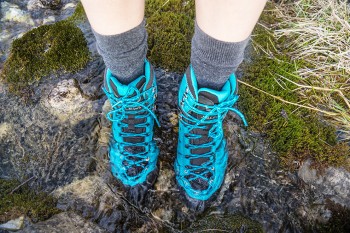 Dank Gore-Tex ist der Salewa Rapace GTX absolut wasserdicht. | Foto: Vreni Wingelmayr