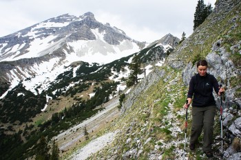 Der Rückweg bei Variante I führt weit oberhalb des Fermersbachtals über einsame Jagdsteige. | Foto: Arnold Zimprich