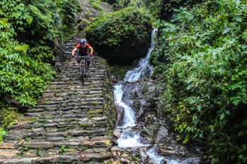 Mountainbiker in Nepal