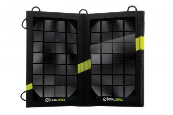 Solarpanels wie das Neu 7 von Goal Zero sorgen bei Sonnenschein für ausreichend Outdoor-Strom. | Foto: Goal Zero