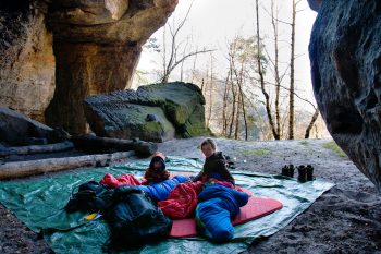 Morgens in der Sächsischen Schweiz. Mit +1°C war es noch etwas frisch - daher haben wir mit Mütze und Fleece genächtigt. | Foto: Jens Blume