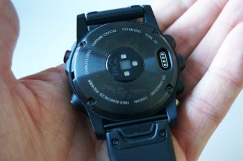 Die Herzfrequenzmessung funktioniert mit der Garmin Fenix 5X ohne Aussetzer. | Foto: Arnold Zimprich