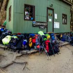 Torres del Paine W-Trek: Im Campo Italiano: Wer hinauf ins Valle Franc&eacute;s geht, l&auml;sst den schweren Rucksack im Camp zur&uuml;ck. | Foto: Franz G&uuml;ntner