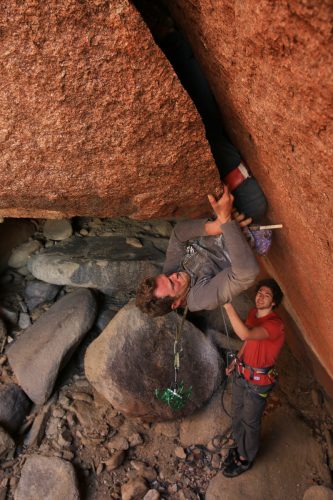 Klettern in Amerika: Offwidth-Projekt mit "inverted chimney" | Foto: Fabi Hagenauer