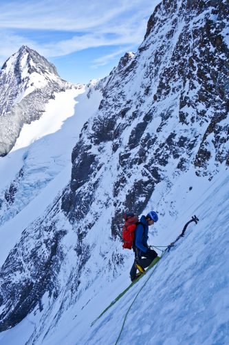 Im steilen Eis am Nollen. | Foto: Frank Brockners