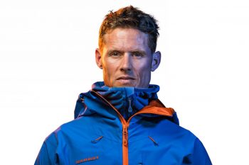 Der schweizer Alpinist Stephan Siegrist z&auml;hlt zu den Mammut Pro Athleten und hat die Entwicklung der Eiger Extreme Kollektion von der ersten Minute stark beeinflusst. | Foto: Mammut