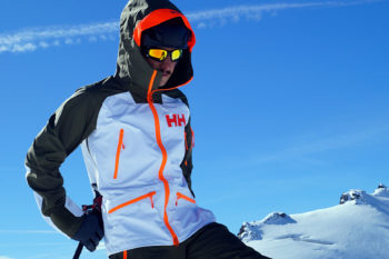 Göttergewand? Die Helly Hansen ULLR-Serie ist nach dem nordischen Gott des Winters benannt. | Foto: Veronika Rojek-Wöckner/WoecknAIR