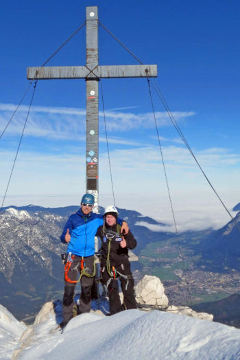 Einsames Gipfelgl&uuml;ck auf der Alpspitze &uuml;ber Garmisch-Partenkirchen. | Foto: Ben Weiler
