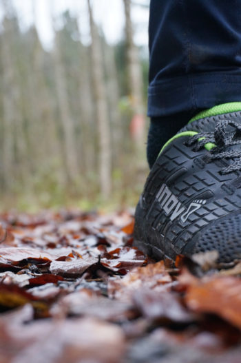 Barfuß muss man mögen - mit dem inov-8 Bare XF 210 habe ich jedoch recht schnell Freundschaft geschlossen. | Foto: Arnold Zimprich