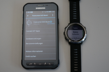 Neben der ausgesprochen schnellen Ladezeit der Garmin Forerunner 645 Music &uuml;berzeugt auch die zuverl&auml;ssige Synchronisierung via WLAN und Bluetooth und die Smartwatch-Qualit&auml;ten. | Foto: Arnold Zimprich