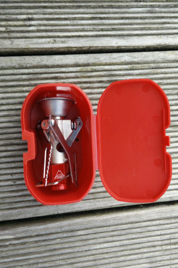... l&auml;sst sich in seiner Plastikbox ... | Foto: Carsten Jost