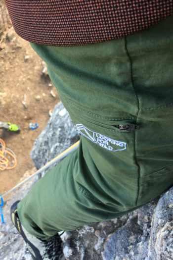Looking for Wild Laila Peak Hose seitlich von oben beim Test beim Klettern