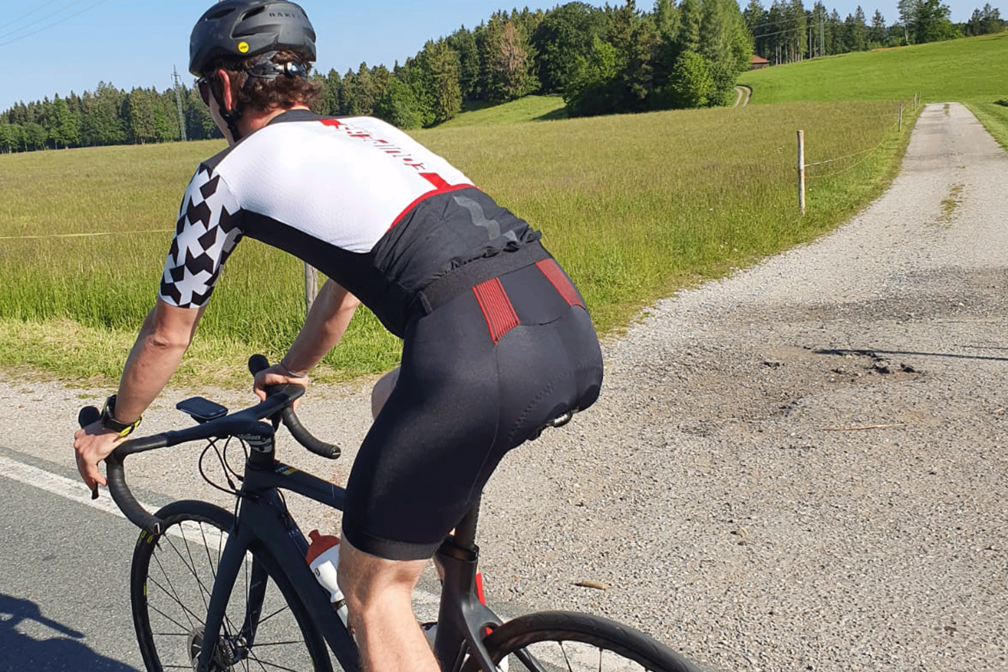 Fabian auf seinem Rennrad