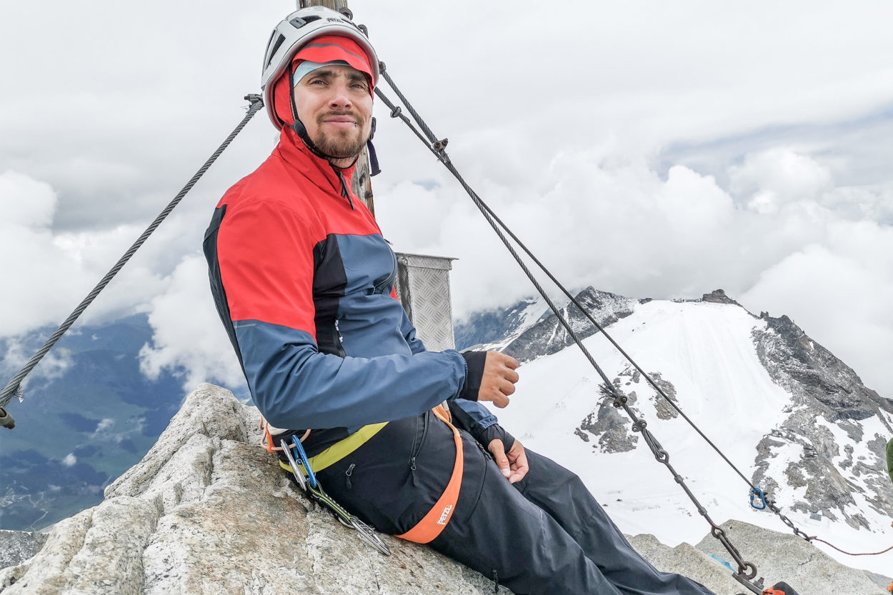 Mit der Montura Air Active Hoodie auf dem Olperer